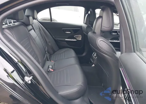 2024 Mercedes-Benz C 300 from USA, damaged, VIN W1KAF4HB2RR159150